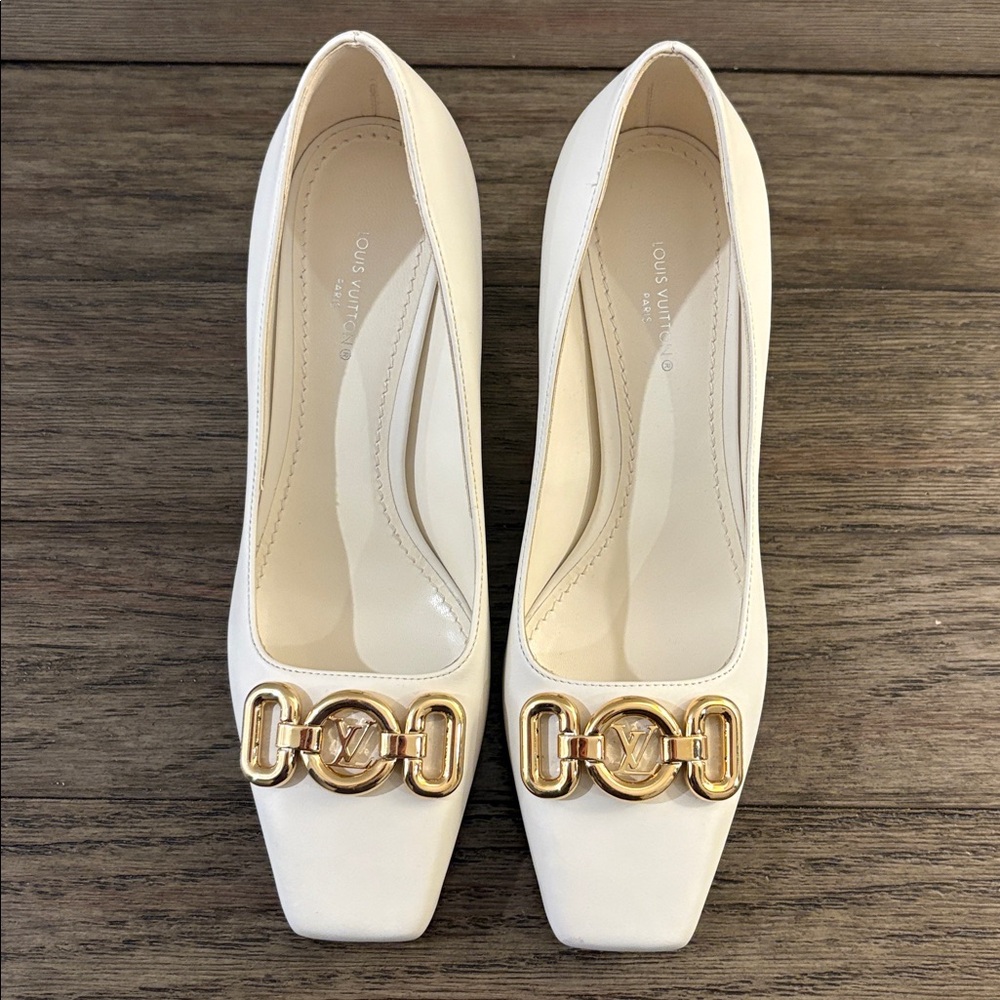[Louis Vuitton] Rotary Low Heel Square Pumps White Leather Women’s EU 35 / US 5 - Picture 5 of 16